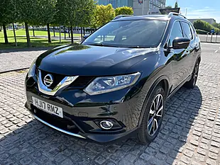 Used 2017 Nissan X-Trail N-Vision Black - Interior and Exterior details 4