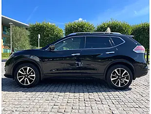 Used 2017 Nissan X-Trail N-Vision Black - Interior and Exterior details 5