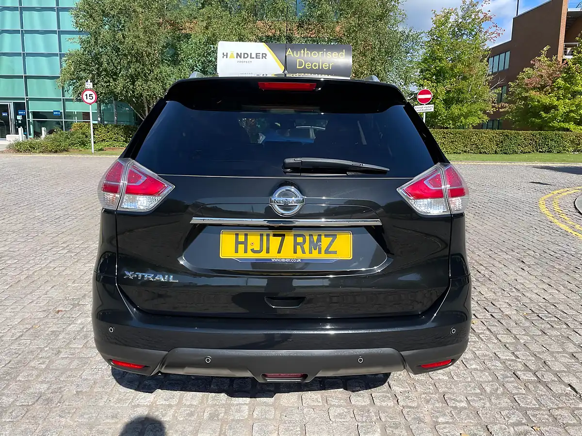 Used 2017 Nissan X-Trail N-Vision Black - Interior and Exterior details 7
