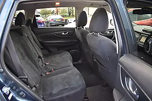 Used 2017 Nissan X-Trail N-Vision Blue - Interior and Exterior details 11