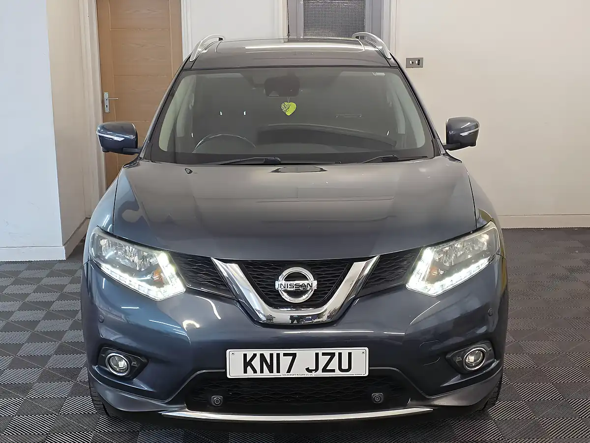 Used 2017 Nissan X-Trail N-Vision Blue - Interior and Exterior details 2