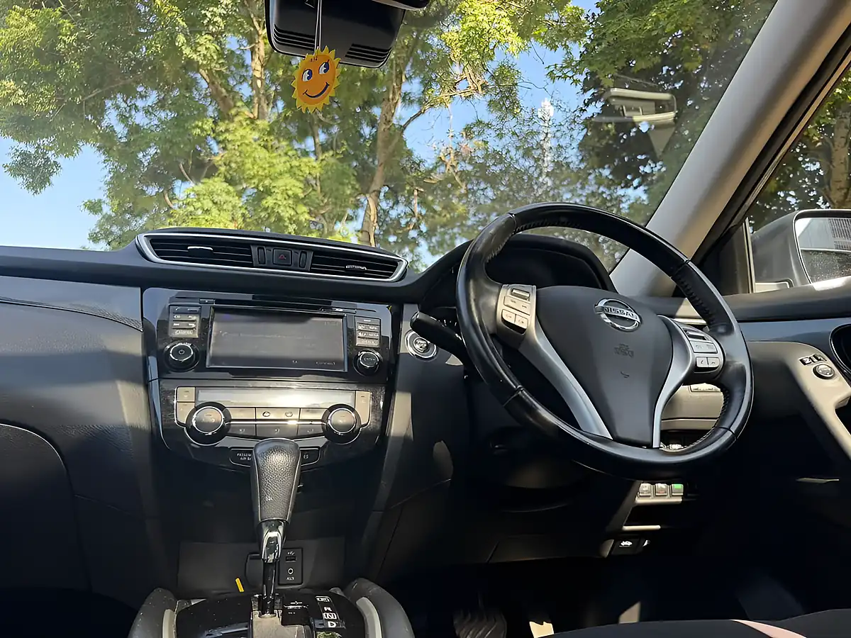 Used 2017 Nissan X-Trail N-Vision Grey - Interior and Exterior details 17