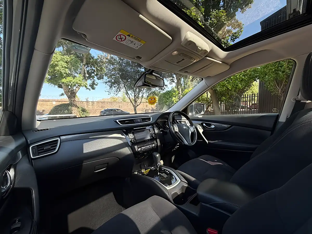 Used 2017 Nissan X-Trail N-Vision Grey - Interior and Exterior details 18