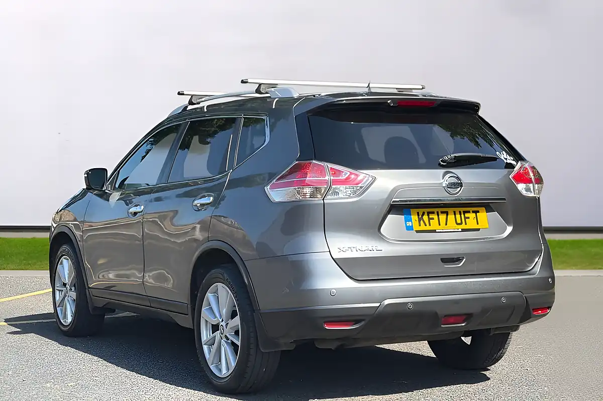 Used 2017 Nissan X-Trail N-Vision Grey - Interior and Exterior details 4
