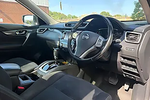 Used 2017 Nissan X-Trail N-Vision Grey - Interior and Exterior details 9