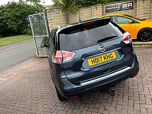 Used 2017 Nissan X-Trail N-Vision Haptic Blue - Interior and Exterior details 8