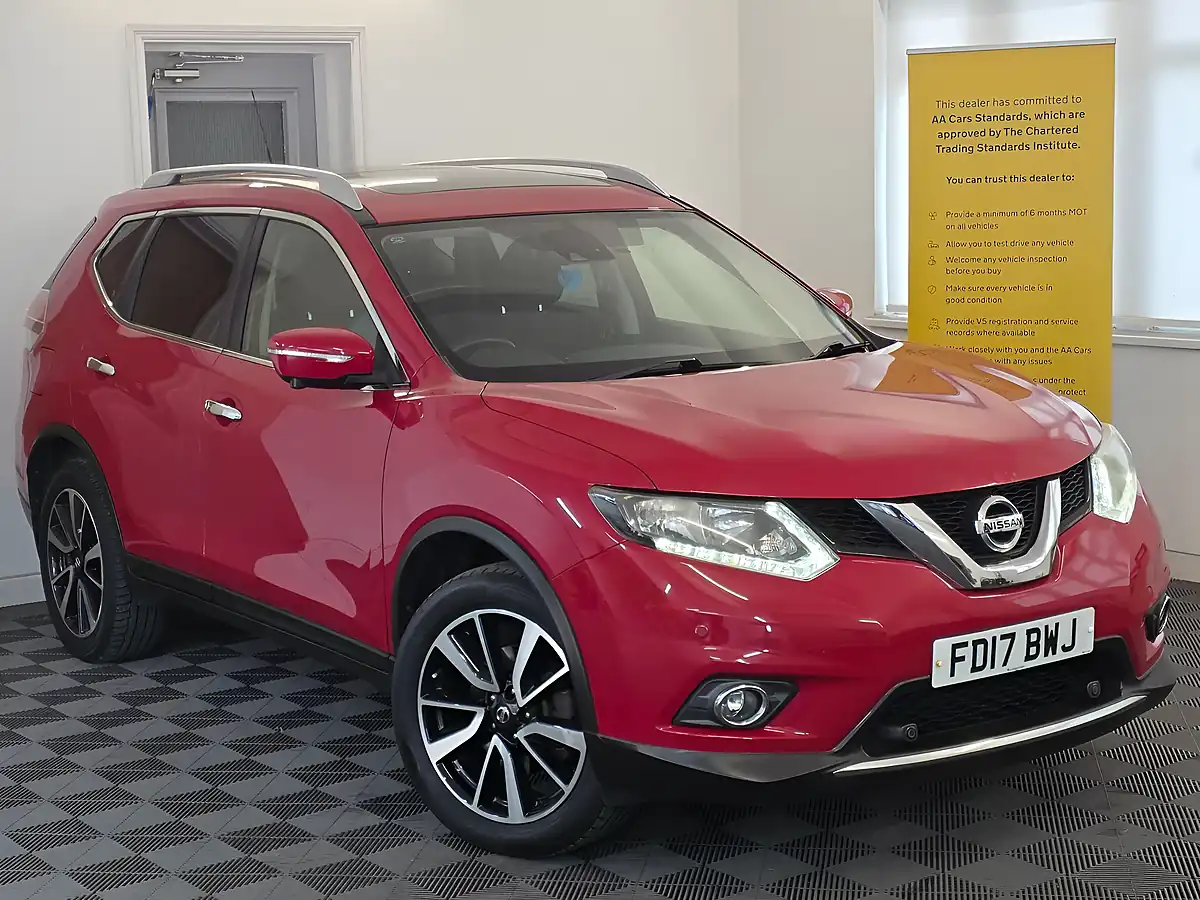 Used 2017 Nissan X-Trail N-Vision Red - Interior and Exterior details 3