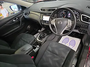 Used 2017 Nissan X-Trail N-Vision Red - Interior and Exterior details 7