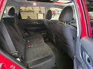 Used 2017 Nissan X-Trail N-Vision Red - Interior and Exterior details 8