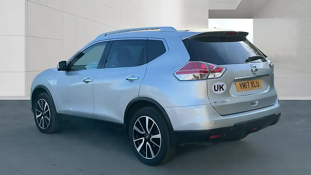 Used 2017 Nissan X-Trail N-Vision Silver - Interior and Exterior details 3