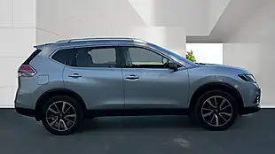 Used 2017 Nissan X-Trail N-Vision Silver - Interior and Exterior details 5