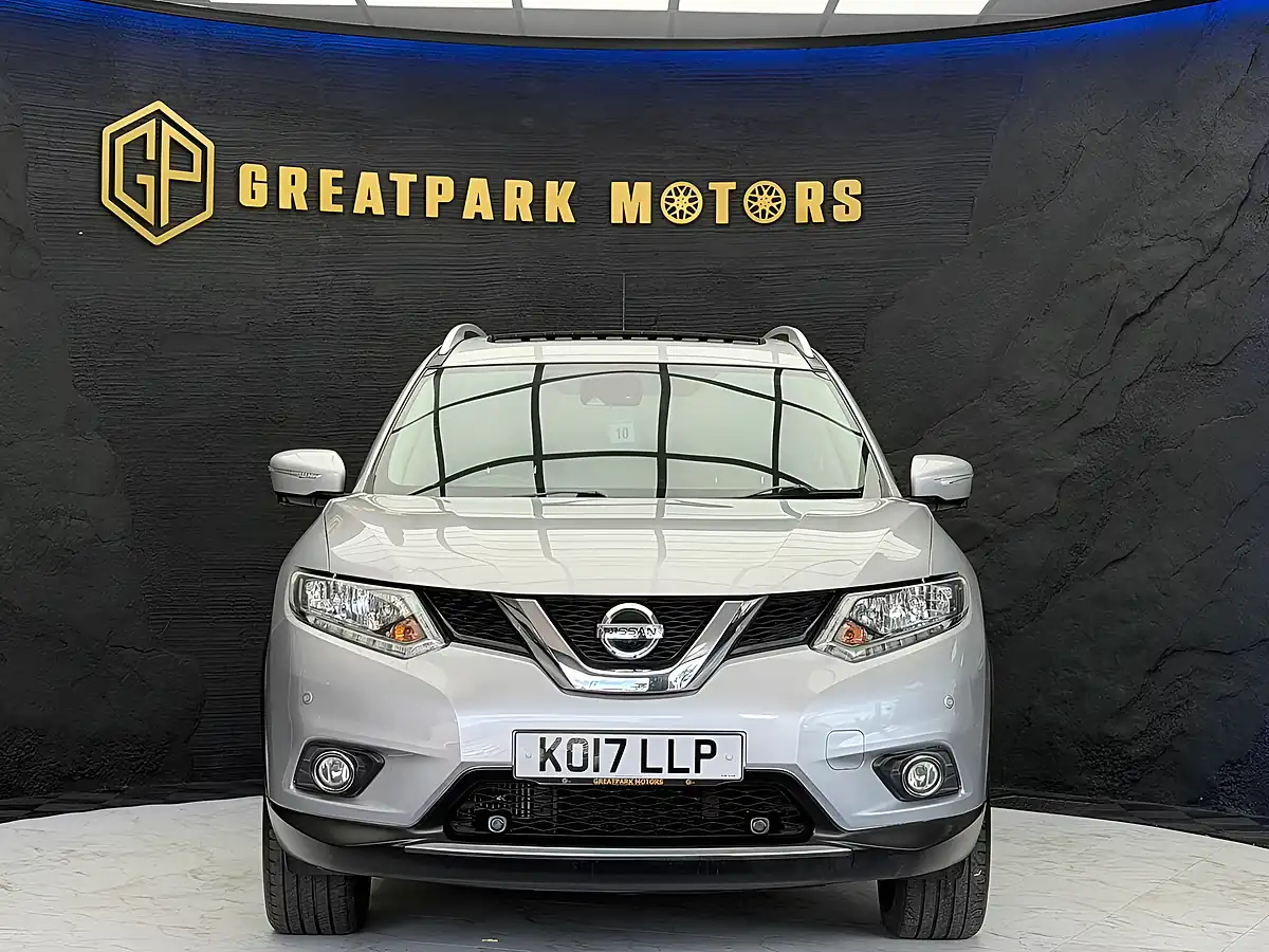 Used 2017 Nissan X-Trail N-Vision Silver - Interior and Exterior details 2