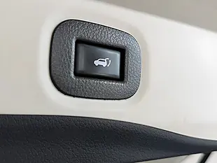 Used 2017 Nissan X-Trail N-Vision Silver - Interior and Exterior details 20