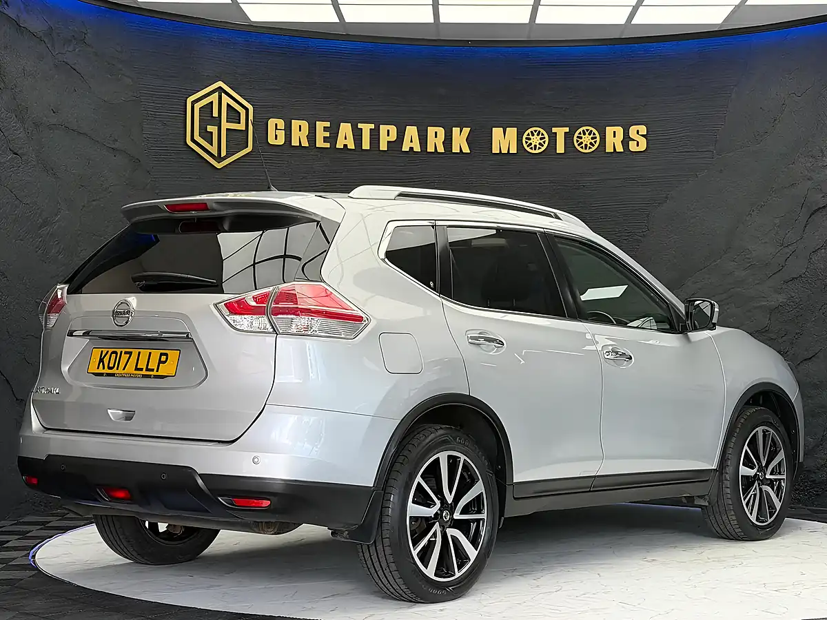 Used 2017 Nissan X-Trail N-Vision Silver - Interior and Exterior details 5