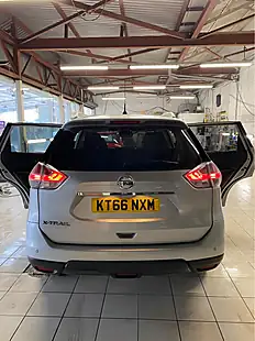 Used 2017 Nissan X-Trail N-Vision Silver - Interior and Exterior details 7