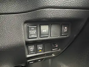 Used 2017 Nissan X-Trail N-Vision White - Interior and Exterior details 17