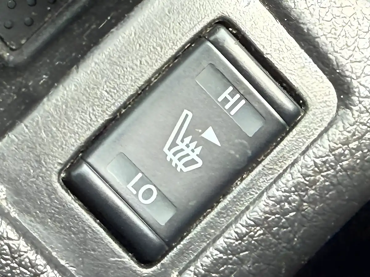 Used 2017 Nissan X-Trail Tekna Black - Interior and Exterior details 15