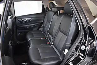 Used 2017 Nissan X-Trail Tekna Black - Interior and Exterior details 12