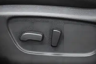 Used 2017 Nissan X-Trail Tekna Black - Interior and Exterior details 14