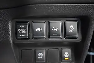 Used 2017 Nissan X-Trail Tekna Black - Interior and Exterior details 18