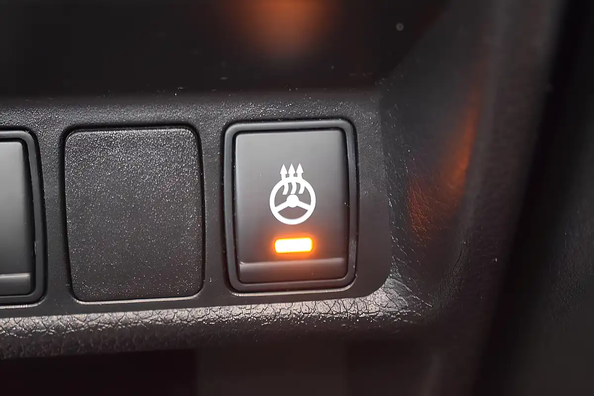 Used 2017 Nissan X-Trail Tekna Black - Interior and Exterior details 19
