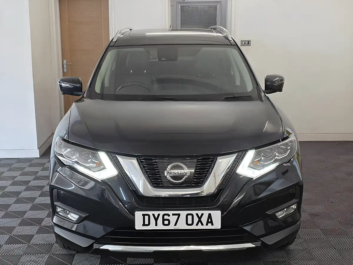 Used 2017 Nissan X-Trail Tekna Black - Interior and Exterior details 2