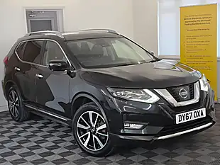 Used 2017 Nissan X-Trail Tekna Black - Interior and Exterior details 3