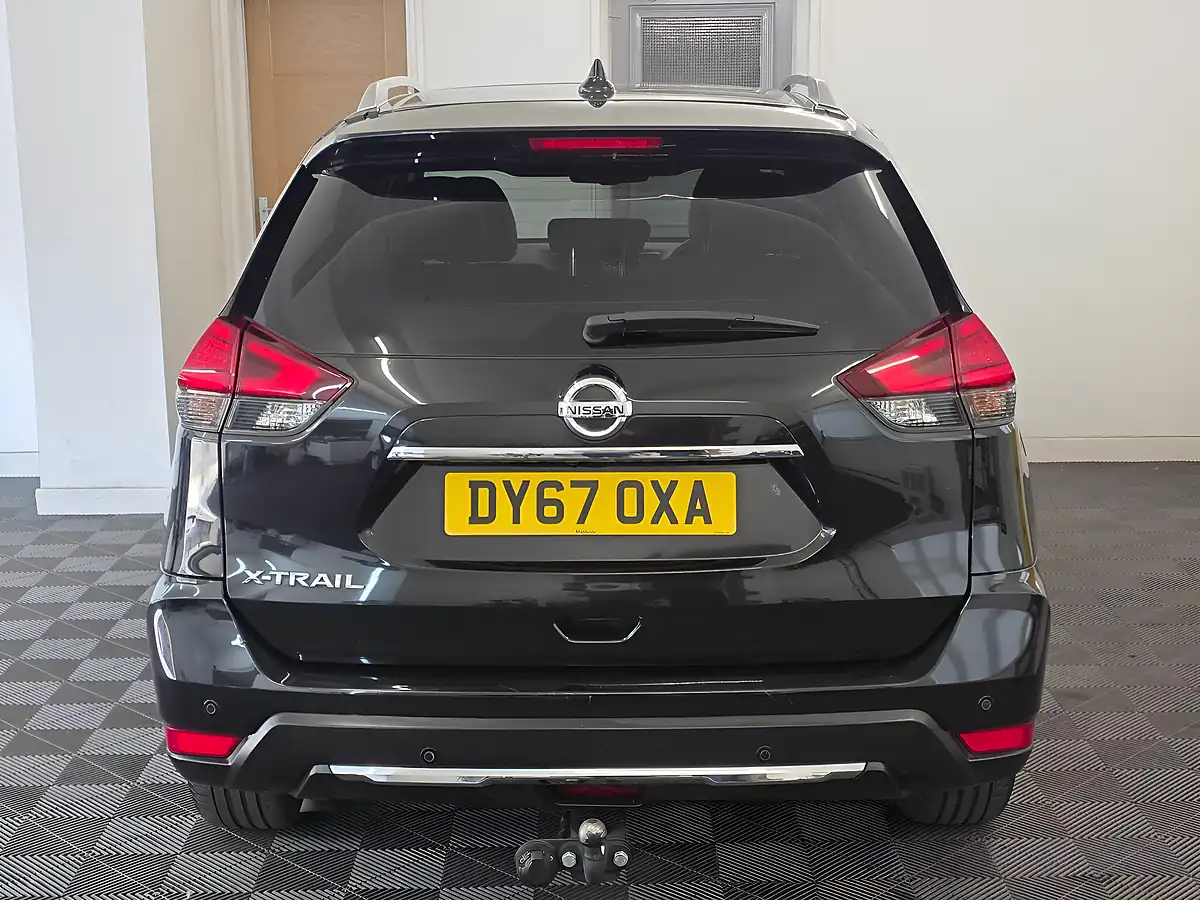 Used 2017 Nissan X-Trail Tekna Black - Interior and Exterior details 5