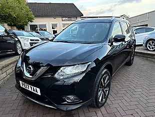 Used 2017 Nissan X-Trail Tekna Black - Interior and Exterior details 4