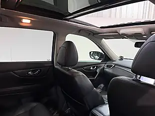 Used 2017 Nissan X-Trail Tekna Blue - Interior and Exterior details 13