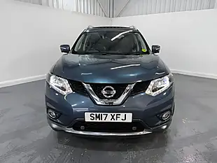 Used 2017 Nissan X-Trail Tekna Blue - Interior and Exterior details 2