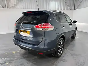Used 2017 Nissan X-Trail Tekna Blue - Interior and Exterior details 7