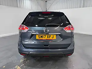 Used 2017 Nissan X-Trail Tekna Blue - Interior and Exterior details 8