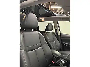 Used 2017 Nissan X-Trail Tekna Blue - Interior and Exterior details 9