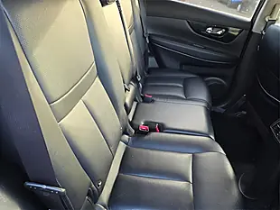 Used 2017 Nissan X-Trail Tekna Bronze - Interior and Exterior details 10