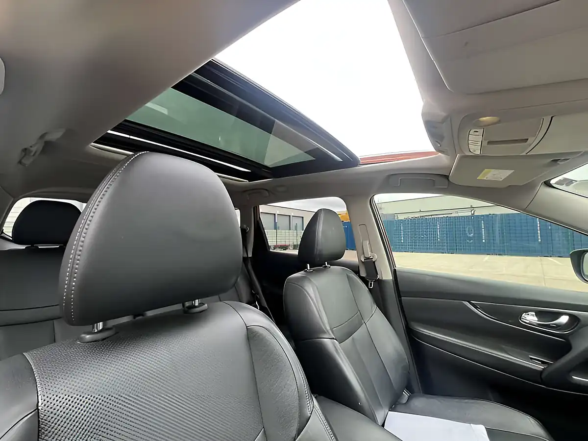 Used 2017 Nissan X-Trail Tekna Copper Blaze - Interior and Exterior details 11
