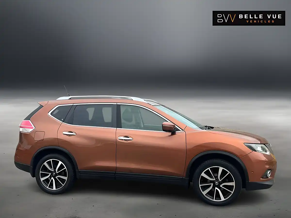 Used 2017 Nissan X-Trail Tekna Copper Blaze - Interior and Exterior details 20
