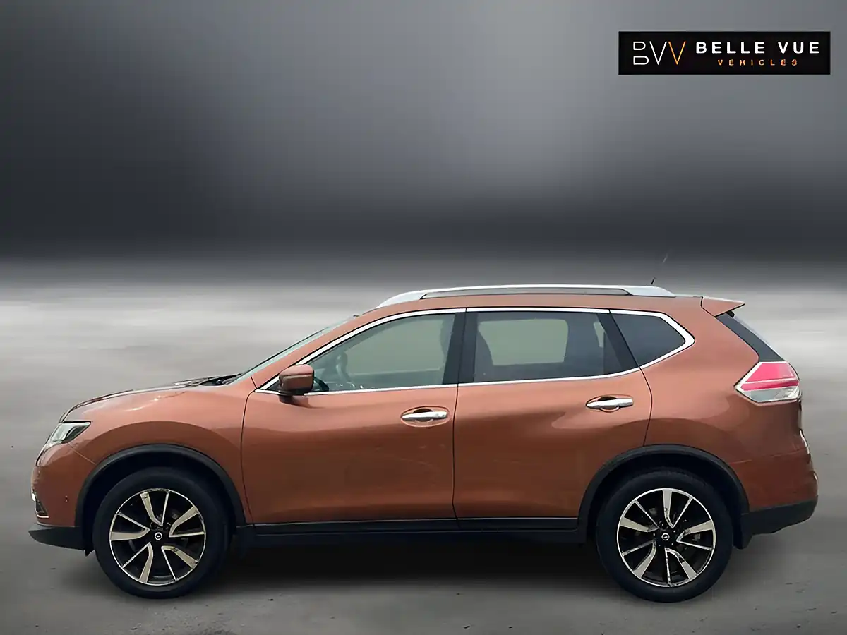 Used 2017 Nissan X-Trail Tekna Copper Blaze - Interior and Exterior details 5