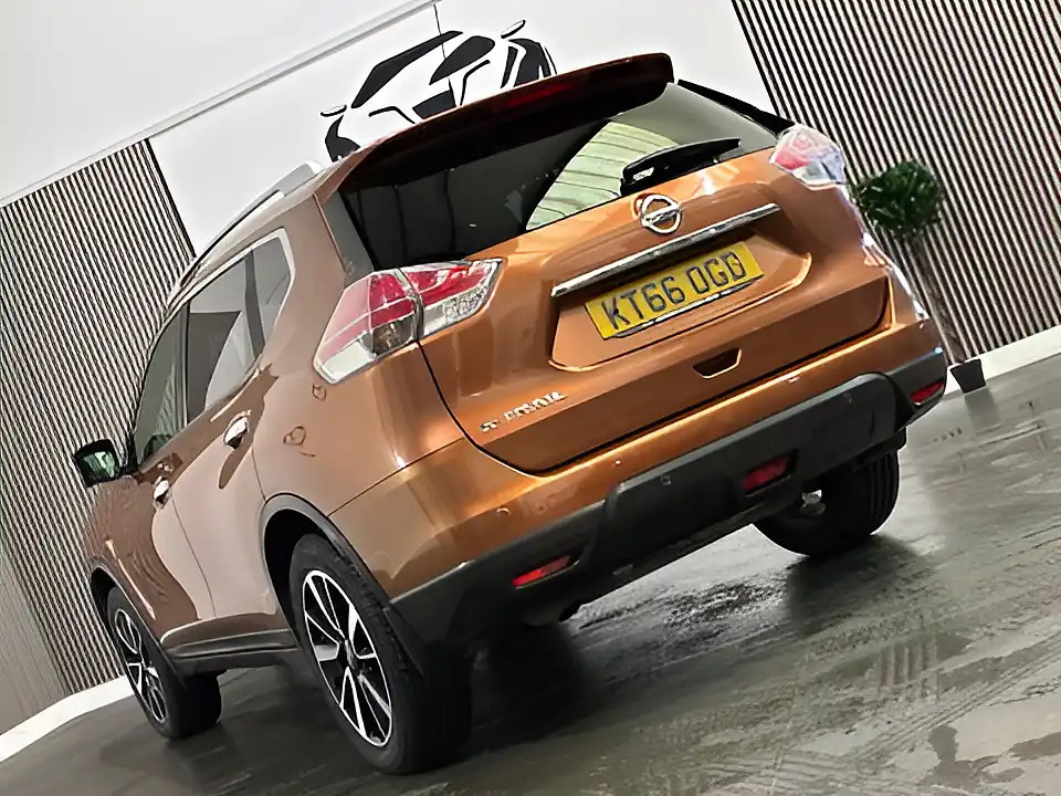 Used 2017 Nissan X-Trail Tekna Copper Blaze - Interior and Exterior details 10