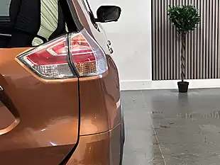 Used 2017 Nissan X-Trail Tekna Copper Blaze - Interior and Exterior details 19