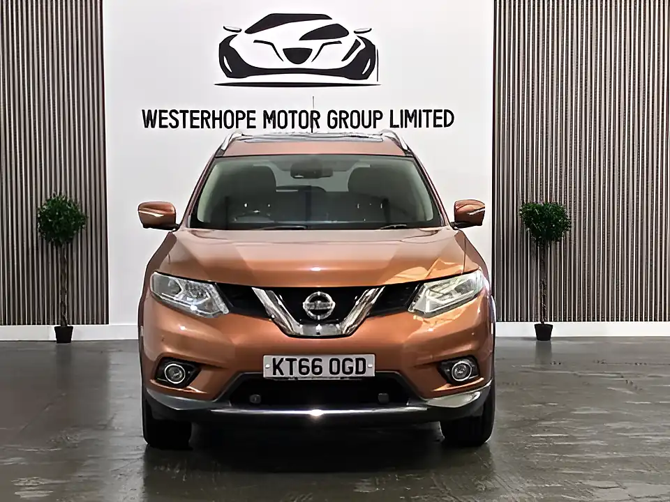 Used 2017 Nissan X-Trail Tekna Copper Blaze - Interior and Exterior details 5