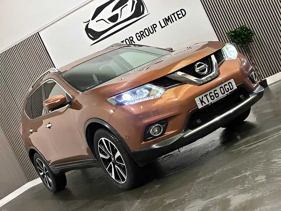 Used 2017 Nissan X-Trail Tekna Copper Blaze - Interior and Exterior details 8