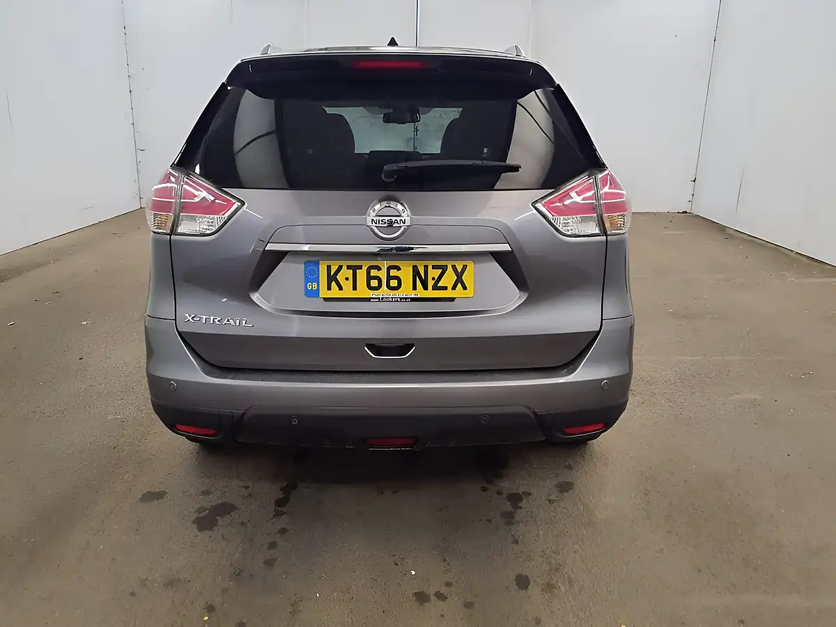 Used 2017 Nissan X-Trail Tekna Edition Grey - Interior and Exterior details 6