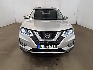 Used 2017 Nissan X-Trail Tekna Edition Silver - Interior and Exterior details 3
