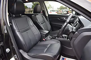 Used 2017 Nissan X-Trail Tekna Green - Interior and Exterior details 8
