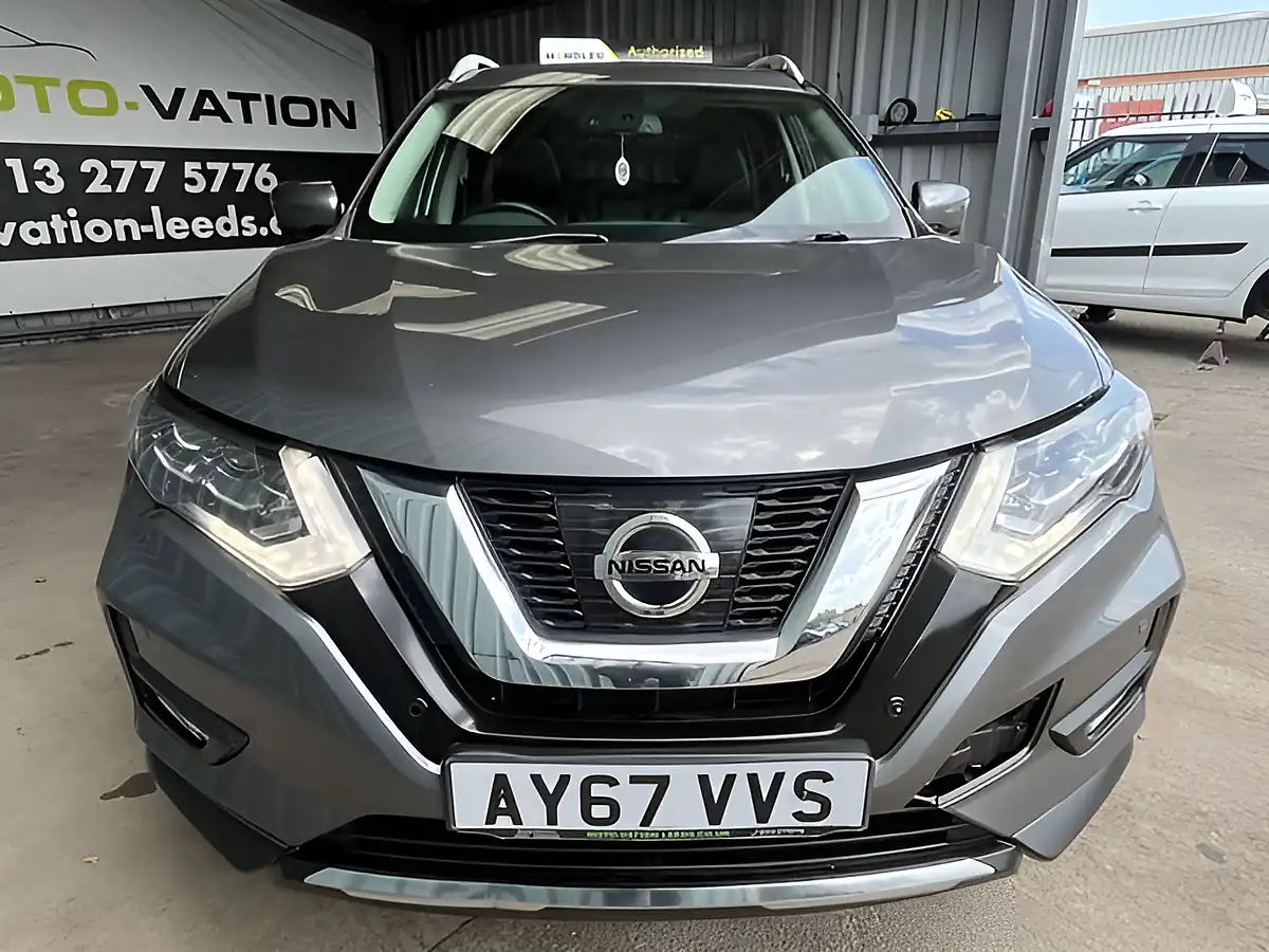 Used 2017 Nissan X-Trail Tekna Grey - Interior and Exterior details 11