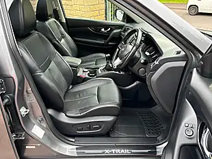 Used 2017 Nissan X-Trail Tekna Grey - Interior and Exterior details 11