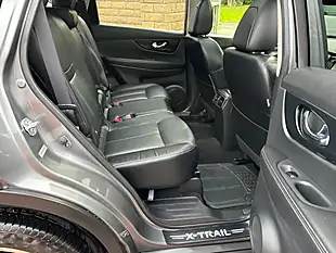 Used 2017 Nissan X-Trail Tekna Grey - Interior and Exterior details 12
