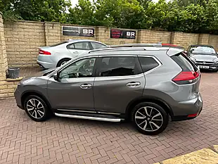 Used 2017 Nissan X-Trail Tekna Grey - Interior and Exterior details 7