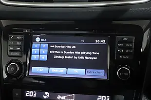 Used 2017 Nissan X-Trail Tekna Grey - Interior and Exterior details 15